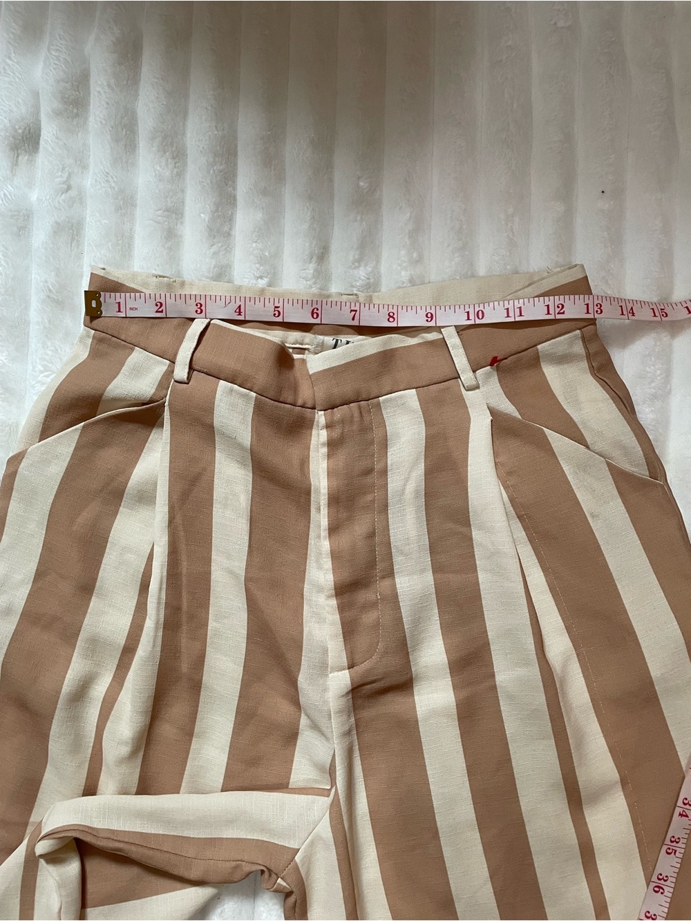 High-Rise Wide-Leg Striped Pants in Tan and Cream - Picture 4 of 15